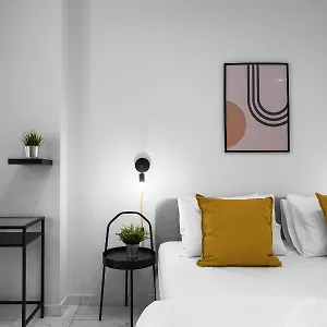  Apartment Breez Apartments, The Luxury
